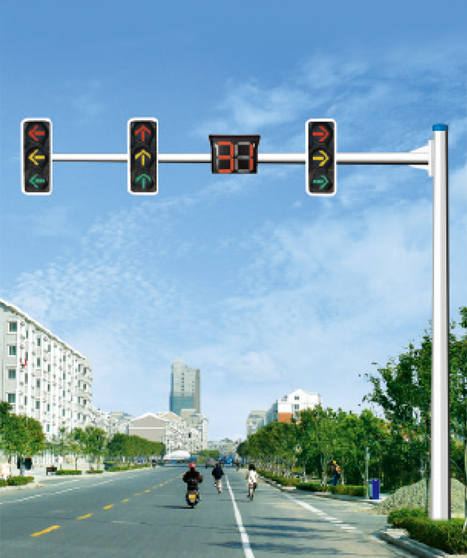 八角形の片持ちの信号極 信号灯の極